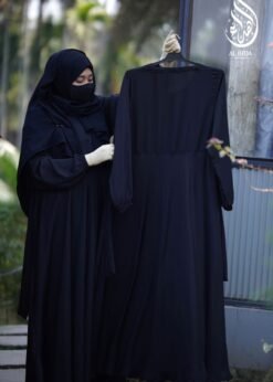Alternative view of ASIA BURQA SET
